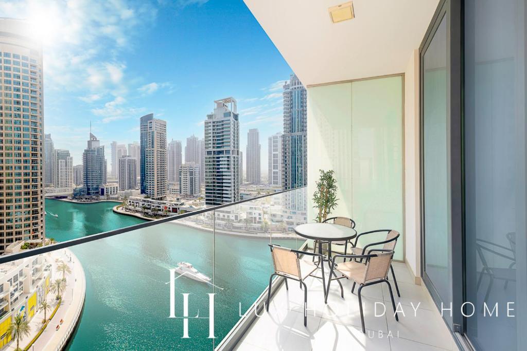 Lux Contemporary Suite With Full Marina View 6 Dubai Eksteriør bilde