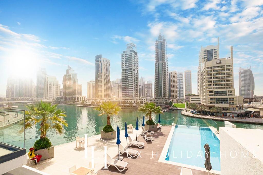 Lux Contemporary Suite With Full Marina View 6 Dubai Eksteriør bilde